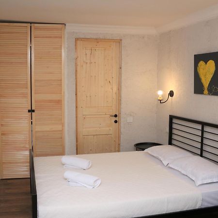 Cozy Zandukeli N15 - City Centre Tbilisi Exteriör bild